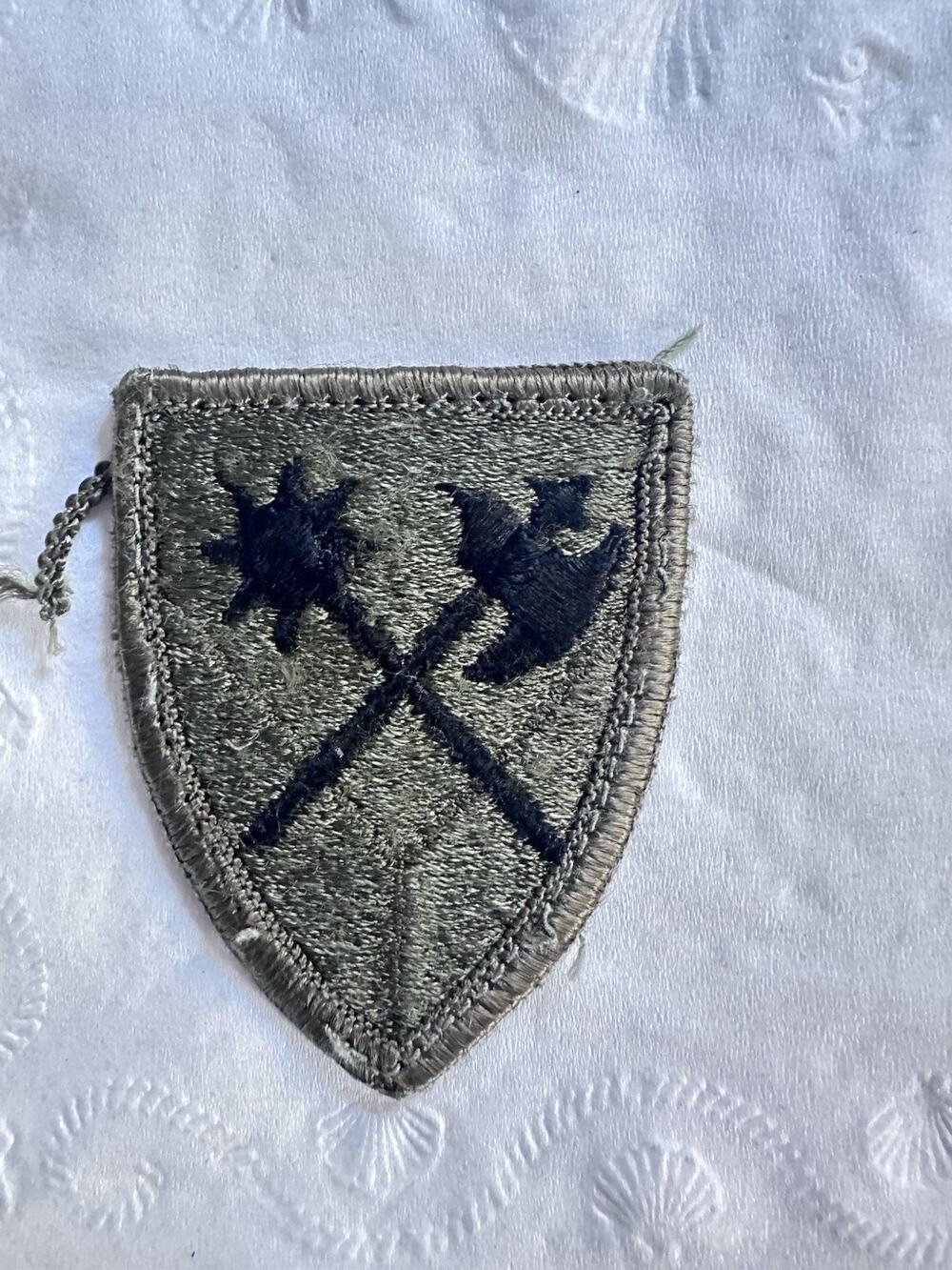 Vintage 194th Armored Brigade Patch 1980s Subdued US Army SSI Green IJ A73